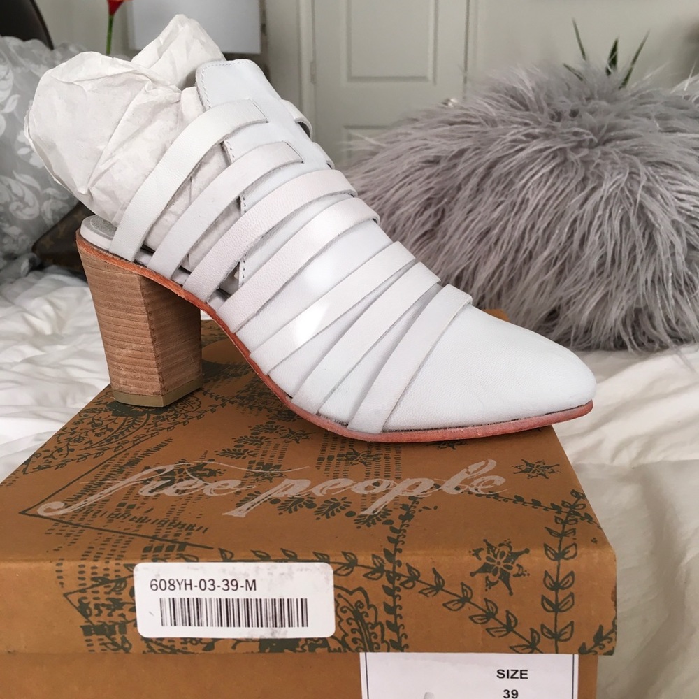 Free People -Byron Mule